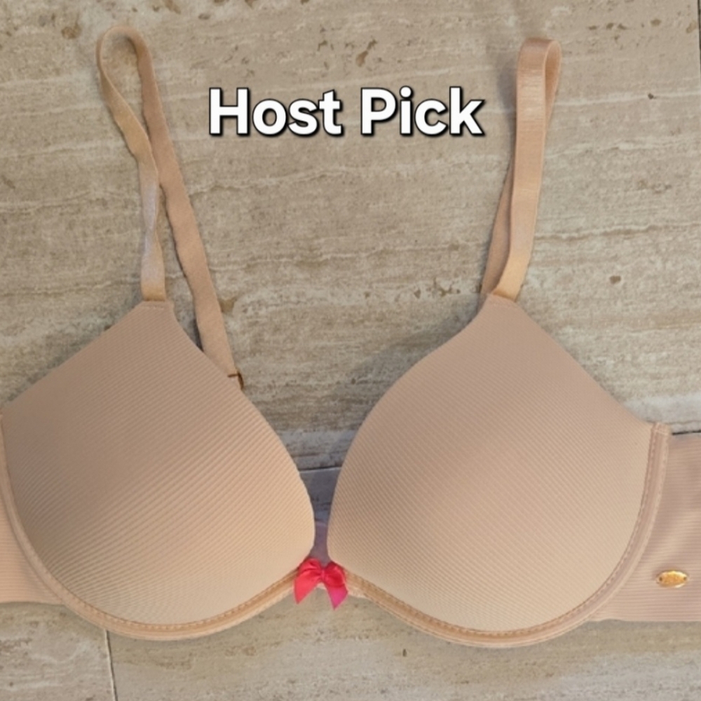 Betsey Johnson Stylish Seamless Bra